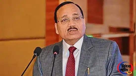 CJI ने 'कॉकरोच' पर तोड़ी चुप्पी, बोले- वो भी सुना जो मैंने कहा नहीं 43 CJI 1786711831731 v