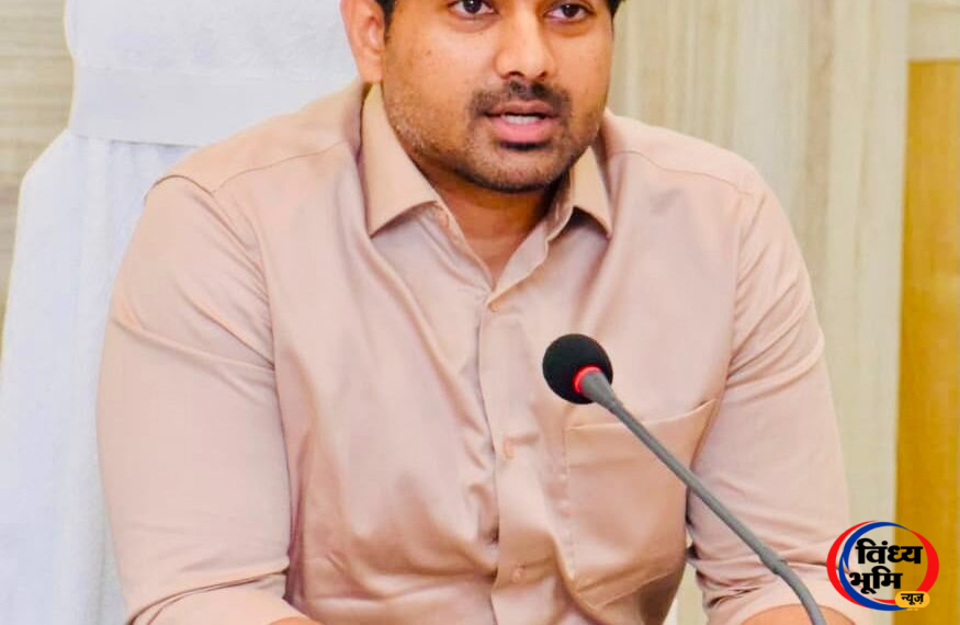 सड़क तोड़ी, नियम भी तोड़े; अब 50 लाख का हिसाब देना होगा 44 IMG 20260824 WA0033