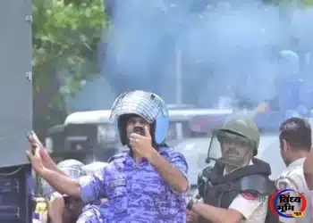 30 हजार की भीड़, बैरिकेडिंग तोड़कर हिंसा’; दिल्ली पुलिस ने SC में बताया क्यों करना पड़ा लाठीचार्ज