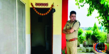 भोपाल में महिला सब-इंस्पेक्टर की हत्या, प्रेमी पर हत्या के बाद आत्महत्या का शक 50 भोपाल में महिला सब-इंस्पेक्टर की हत्या, प्रेमी पर हत्या के बाद आत्महत्या का शक