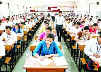 बच्चों की पढ़ाई पर संकट…टेट की तैयारी में जुटे शिक्षक, छुट्टी मांगने से अफसरों की बढ़ी चिंता 51 बच्चों की पढ़ाई पर संकट…टेट की तैयारी में जुटे शिक्षक, छुट्टी मांगने से अफसरों की बढ़ी चिंता