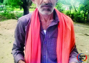 जान -माल की सुरक्षा के लिए बच्चों को लिए दर-दर भटक रहे वृद्ध पति,पत्नी। 54 जान -माल की सुरक्षा के लिए बच्चों को लिए दर-दर भटक रहे वृद्ध पति,पत्नी।