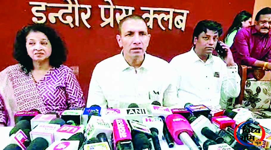 जीतू पटवारी बोले- कांग्रेस अब घर-घर जाकर छात्रों के करेगी रजिस्ट्रेशन, संवाद भी होगा 45 जीतू पटवारी छात्रों और युवाओं से संवाद को लेकर कांग्रेस की योजना बताते हुए
