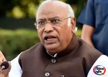 Vote theft,वोट चोरी’ के मुद्दे पर CJI से मिल सकते हैं राहुल गांधी और खरगे, लोकतंत्र पर संकट का लगाया आरोप