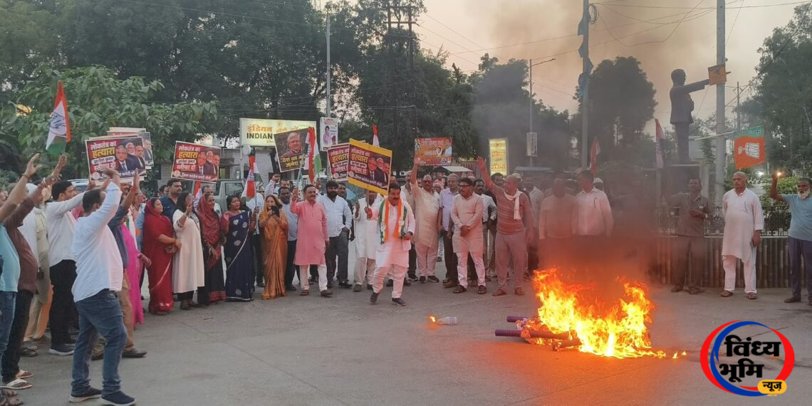 Vote Theft Protest: वोट चोरी के विरोध में कांग्रेस का हल्लाबोल, मुख्य चुनाव आयुक्त का पुतला फूंका 45 IMG 20261021 WA0046